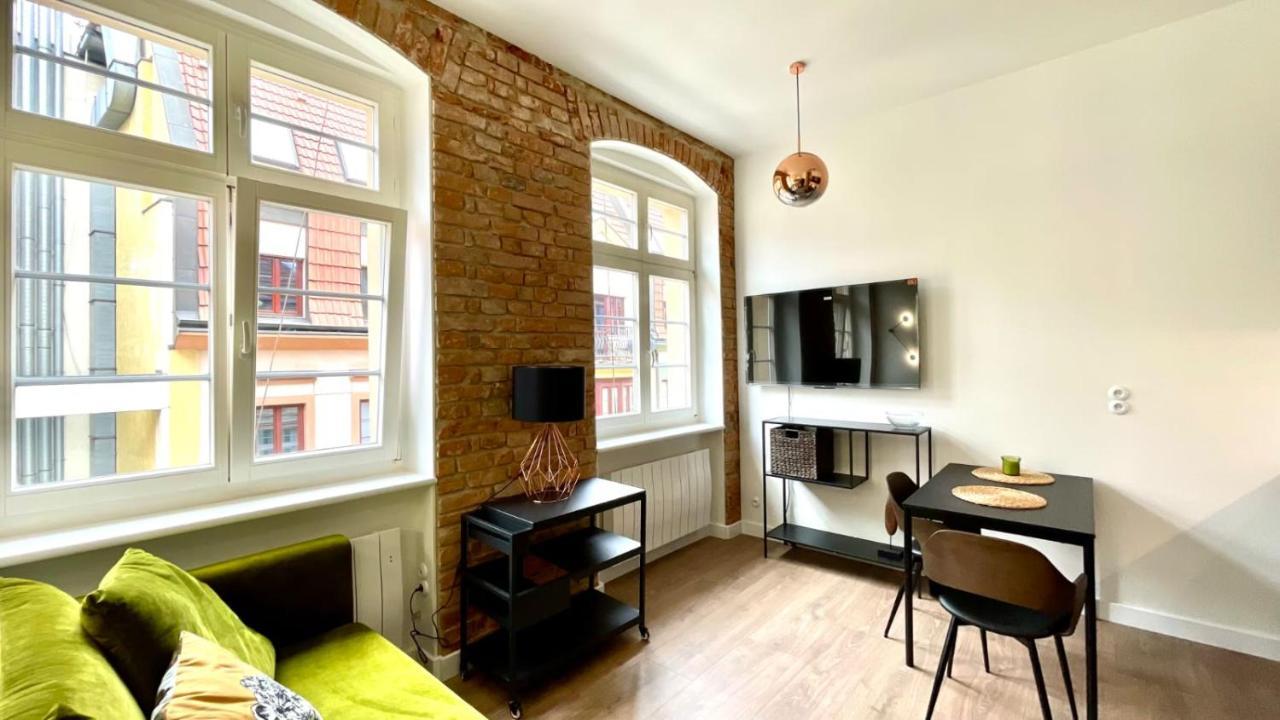 Zielona Kanapa - Za 100M Rynek Wrocław Zewnętrze zdjęcie